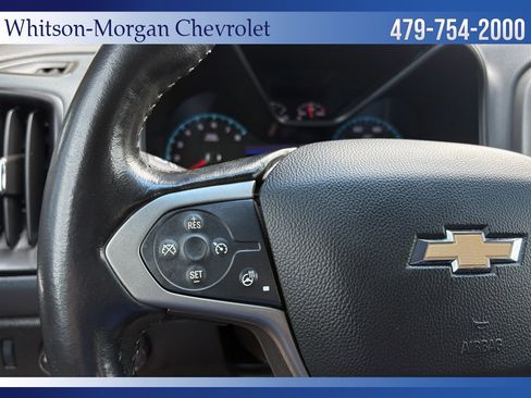 Used 2020 Chevrolet Colorado Z71 AWD/4WD image 16