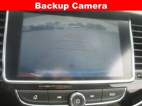 Used 2020 Buick Encore Preferred FWD image 15