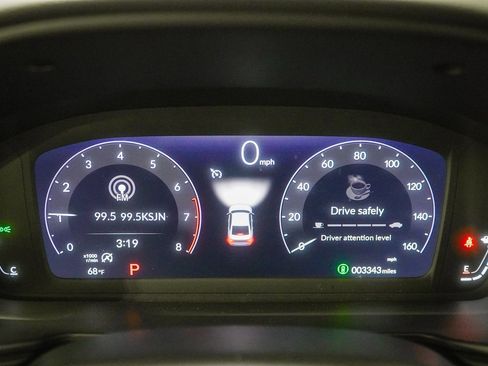 Certified 2025 Honda Accord SE image 39