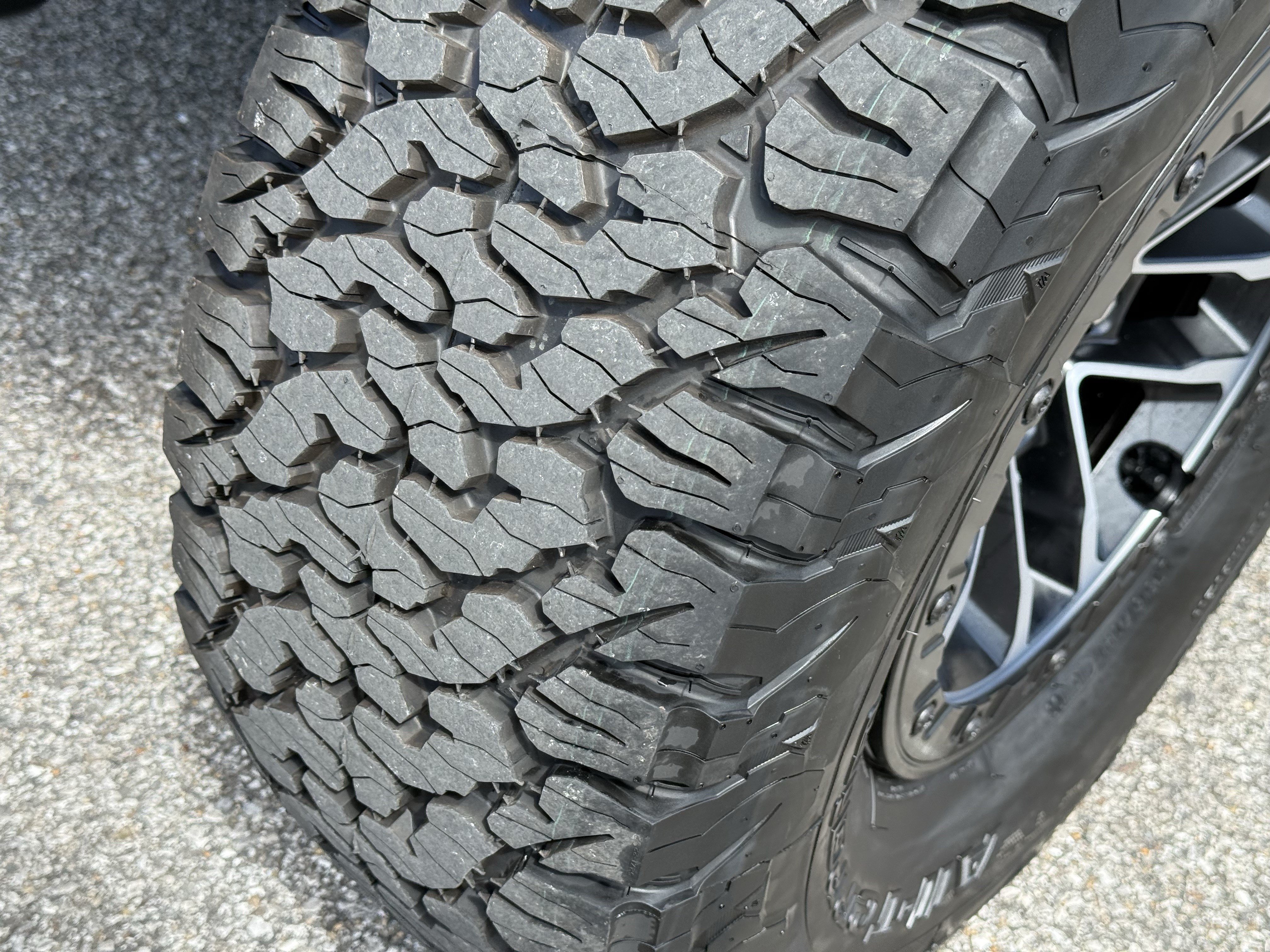 New 2026 Jeep Wrangler Unlimited Rubicon 392 w/ Quick Order Package 27X Moab AWD/4WD image 12