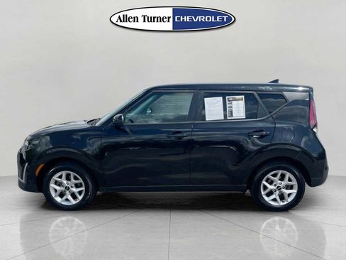 Used 2024 Kia Soul LX w/ LX Technology Package FWD image 6