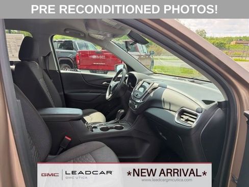 Used 2019 Chevrolet Equinox LT AWD/4WD image 10