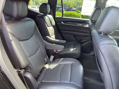 Used 2024 Cadillac XT6 Premium Luxury w/ LPO, Floor Liner Package AWD/4WD image 42