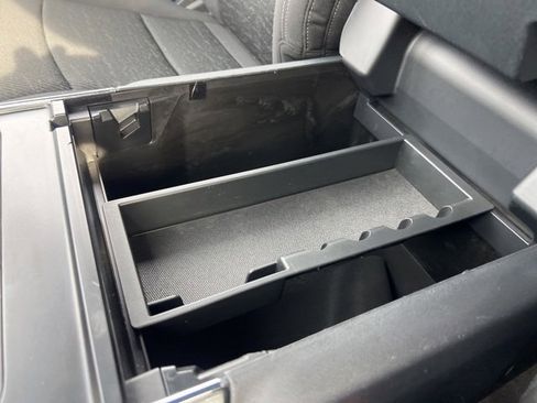 Certified 2021 Ford F150 XLT w/ Equipment Group 302A High image 17