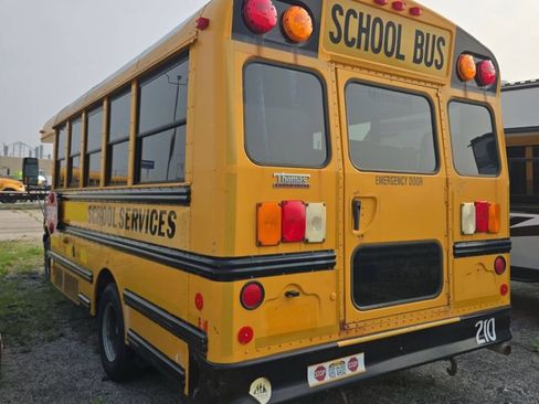 Used 2010 Chevrolet Express 3500 Extended w/ School Bus Package image 4