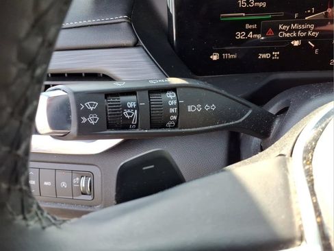 Used 2026 GMC Acadia Elevation w/ Elevation Premium Package AWD/4WD image 18