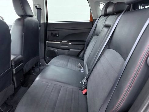 Used 2025 Mitsubishi Outlander Sport SE AWD/4WD image 22