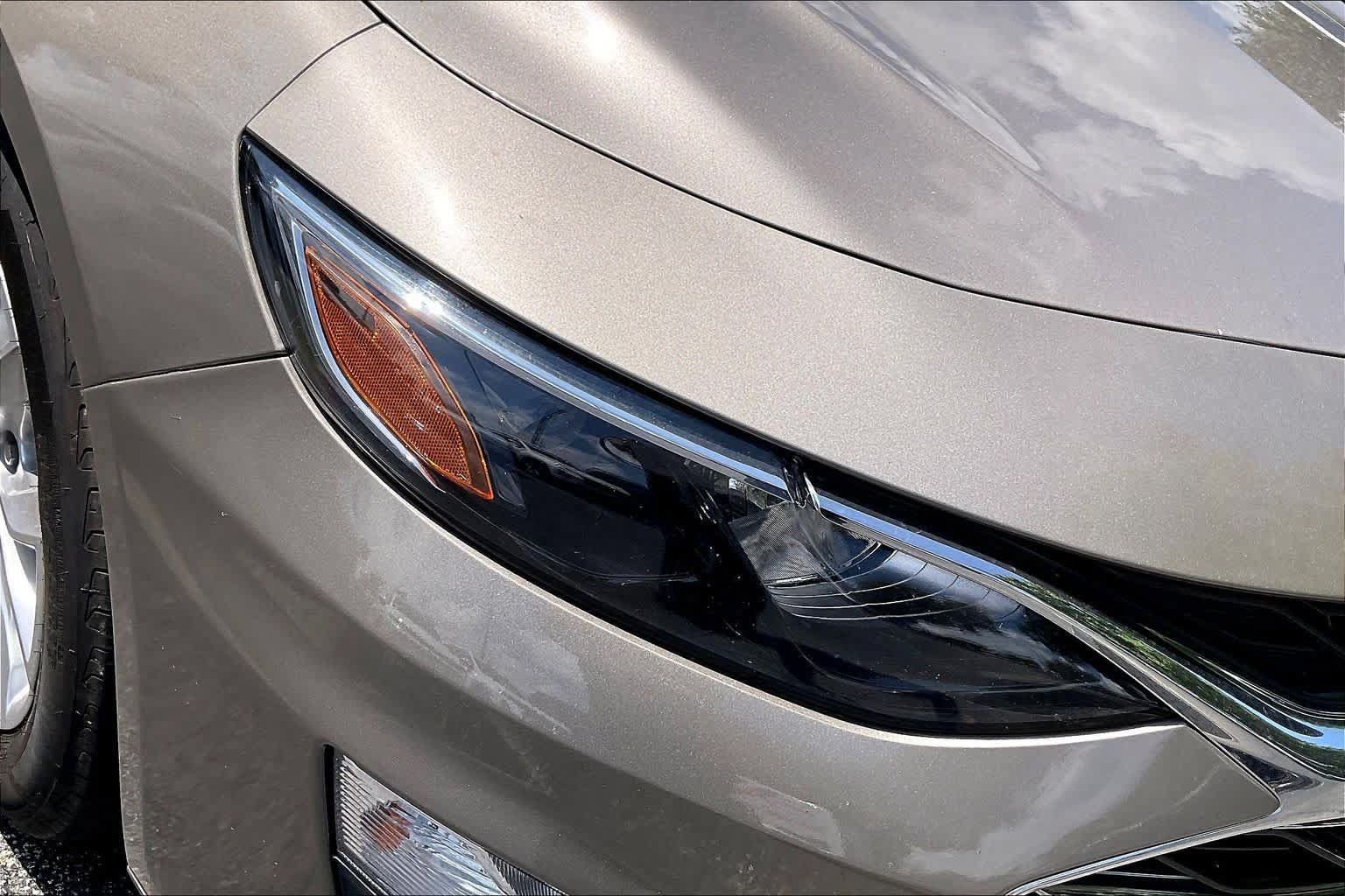 Used 2022 Chevrolet Malibu LT FWD image 27