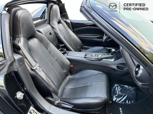 Used 2022 MAZDA MX-5 Miata RF Grand Touring RWD image 21