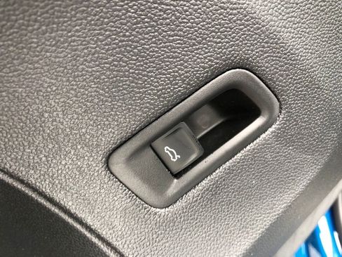 Used 2025 Volkswagen Atlas SEL Premium R-Line AWD/4WD image 13