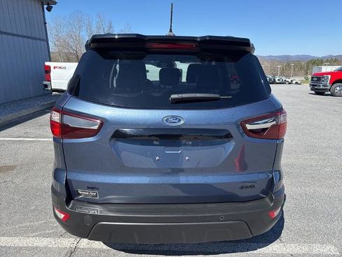 Certified 2022 Ford EcoSport SES image 4