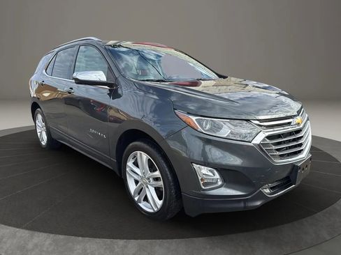 Used 2019 Chevrolet Equinox Premier image 3