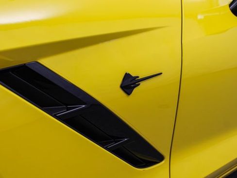 Used 2016 Chevrolet Corvette Stingray Convertible w/ 2LT Preferred Equipment Group RWD image 14