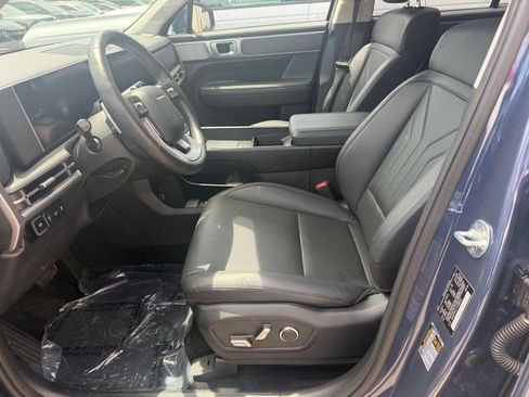 Used 2026 Hyundai Santa Fe SEL FWD image 27