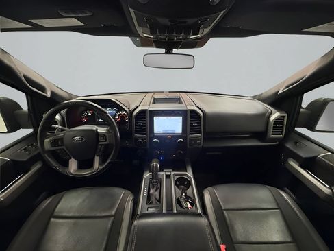 Used 2019 Ford F150 Raptor w/ Equipment Group 802A Luxury AWD/4WD image 17