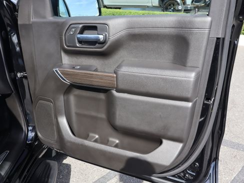 Certified 2022 Chevrolet Silverado 1500 RST image 35