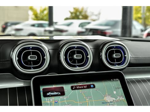 Certified 2026 Mercedes-Benz C 300 4MATIC Sedan image 16