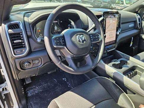 New 2026 RAM 3500 Laramie AWD/4WD image 13