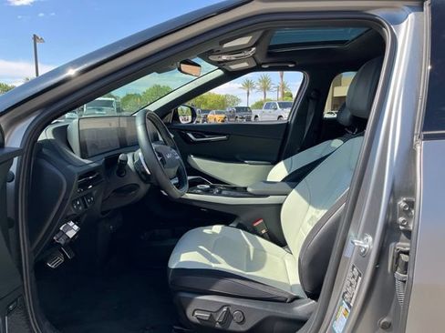 Used 2024 Kia EV6 GT-Line w/ GT-Line White Seat Package AWD/4WD image 10