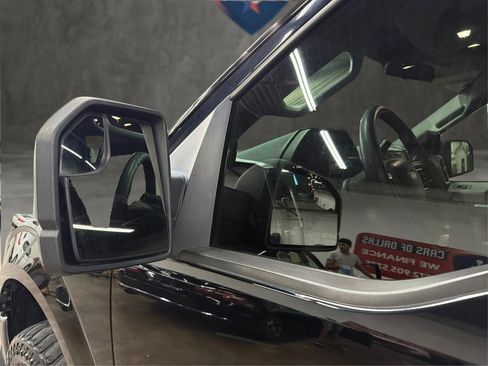 Used 2017 Ford F150 XLT AWD/4WD image 33
