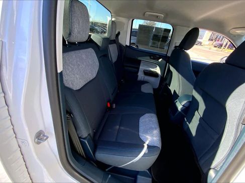 Used 2025 Ford Maverick XLT w/ Equipment Group 302A AWD/4WD image 34