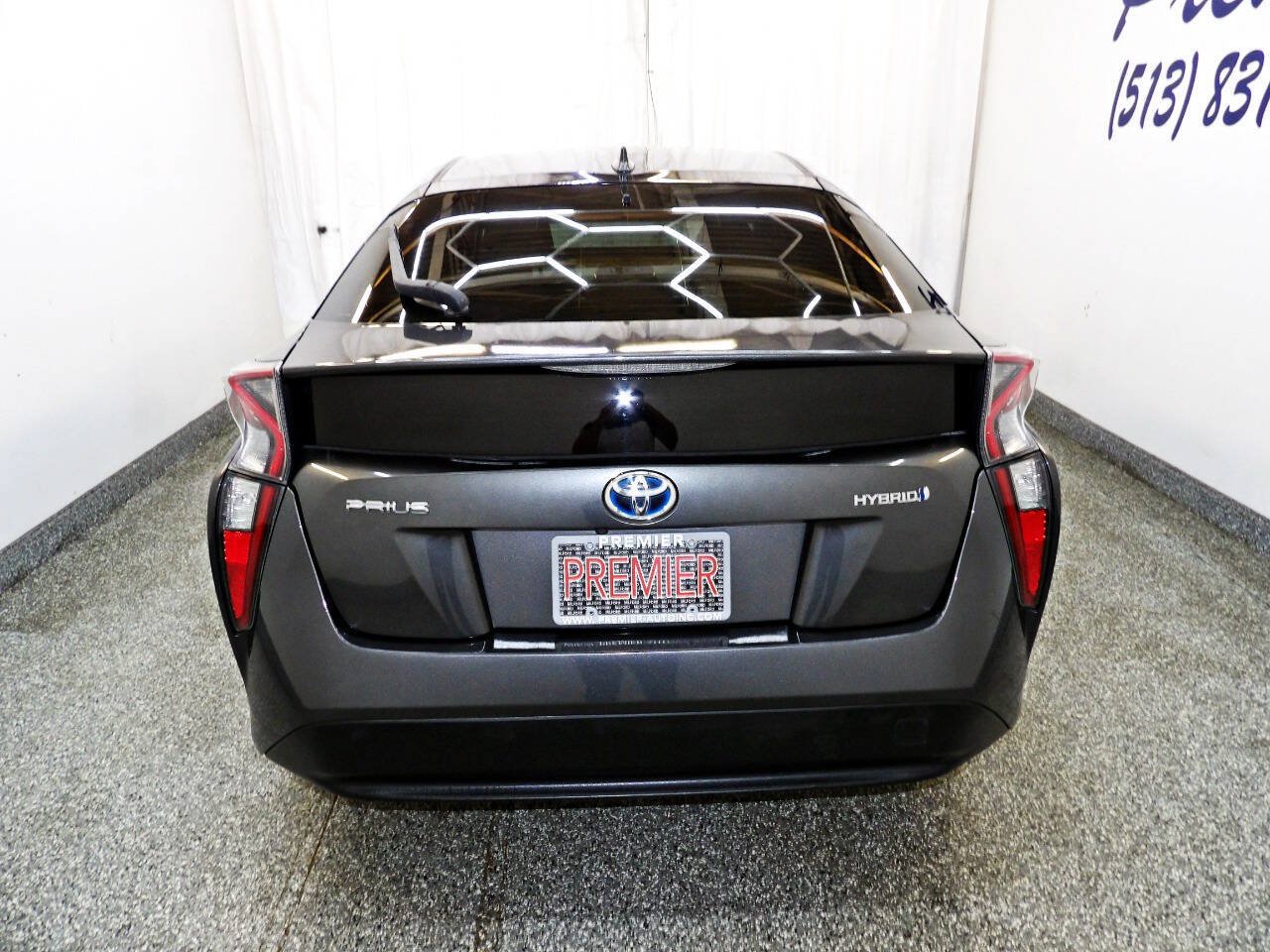 Used 2016 Toyota Prius Three FWD image 5