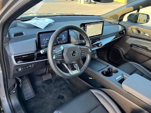 Used 2025 Honda Prologue Elite image 12