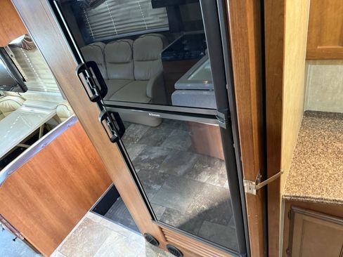 Used 2013 Chevrolet Express 4500 280DS w/ RV Package image 68