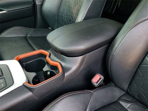 Used 2021 Toyota RAV4 Adventure image 18