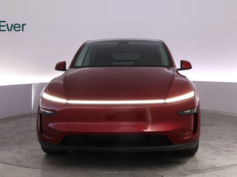 Used 2026 Tesla Model Y Long Range RWD image 12