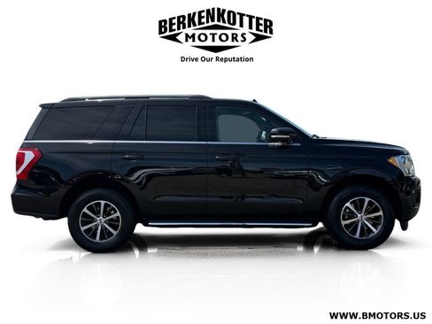 Used 2019 Ford Expedition XLT w/ Equipment Group 202A AWD/4WD image 2