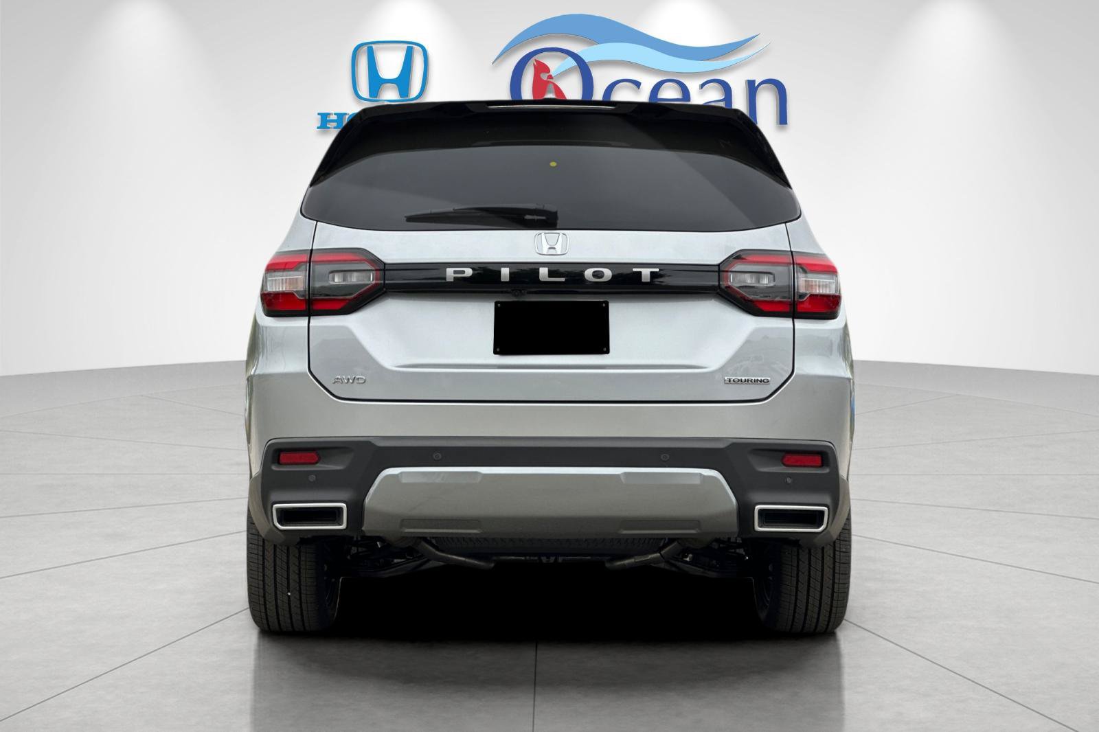 New 2026 Honda Pilot Touring image 4