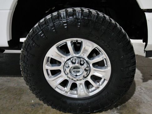 Used 2022 Ford F250 Limited AWD/4WD image 17
