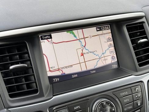 Used 2019 Nissan Pathfinder SL image 23