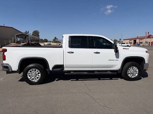 Used 2023 Chevrolet Silverado 2500 LTZ w/ Gooseneck/5TH Wheel Package AWD/4WD image 9
