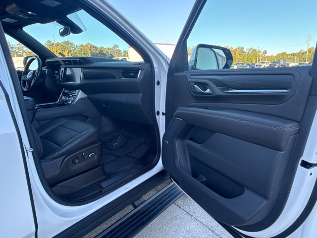 Used 2022 GMC Yukon XL Denali AWD/4WD image 21