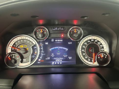 Used 2016 RAM 1500 Laramie w/ Convenience Group AWD/4WD image 13