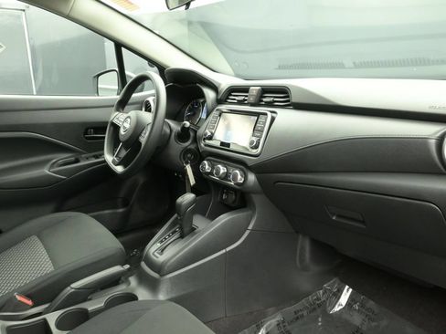 Used 2024 Nissan Versa S w/ Trunk Package FWD image 18