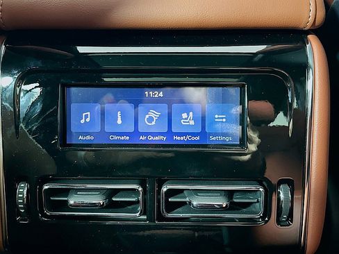 New 2025 Lincoln Aviator Reserve w/ Luxury Package image 28