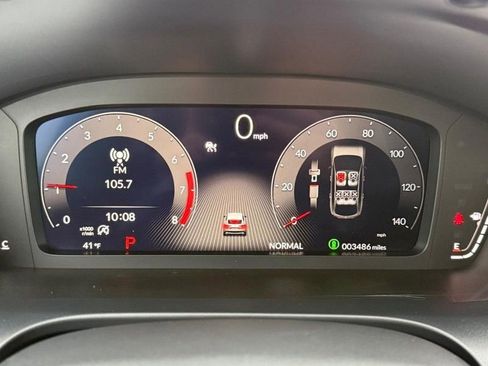 Certified 2025 Acura ADX A-Spec image 18