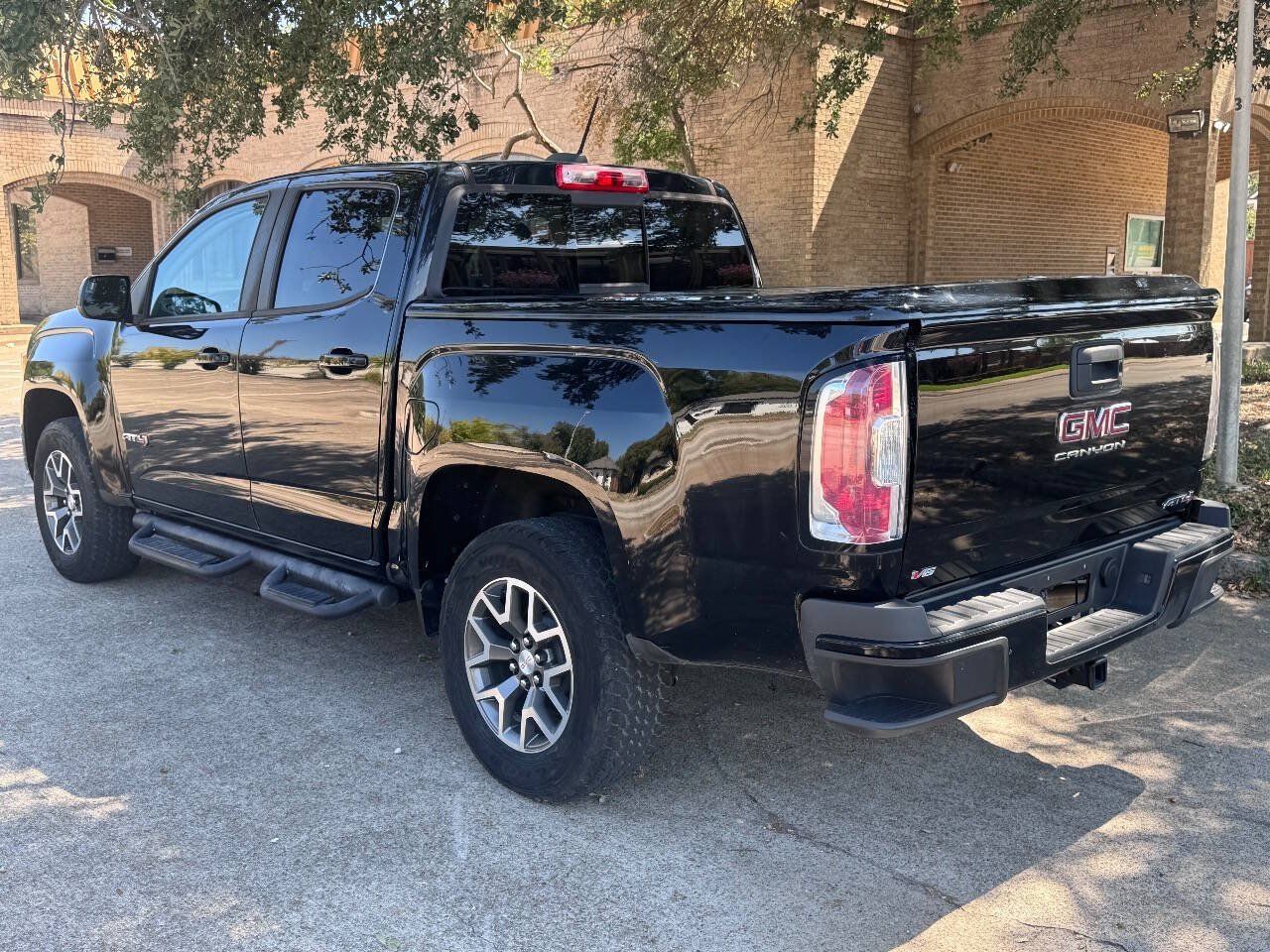 Used 2021 GMC Canyon AT4 w/ Trailering Package AWD/4WD image 7