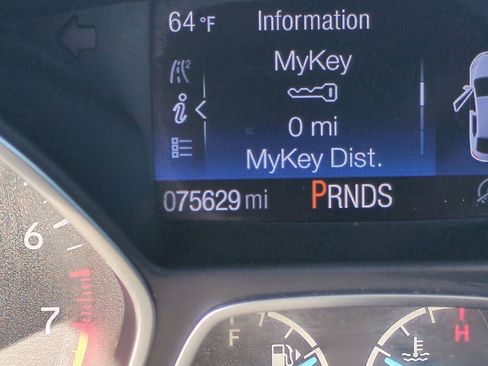 Used 2017 Ford Escape Titanium image 15