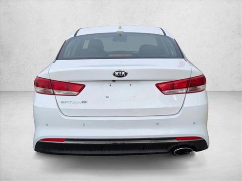 Used 2018 Kia Optima LX image 7