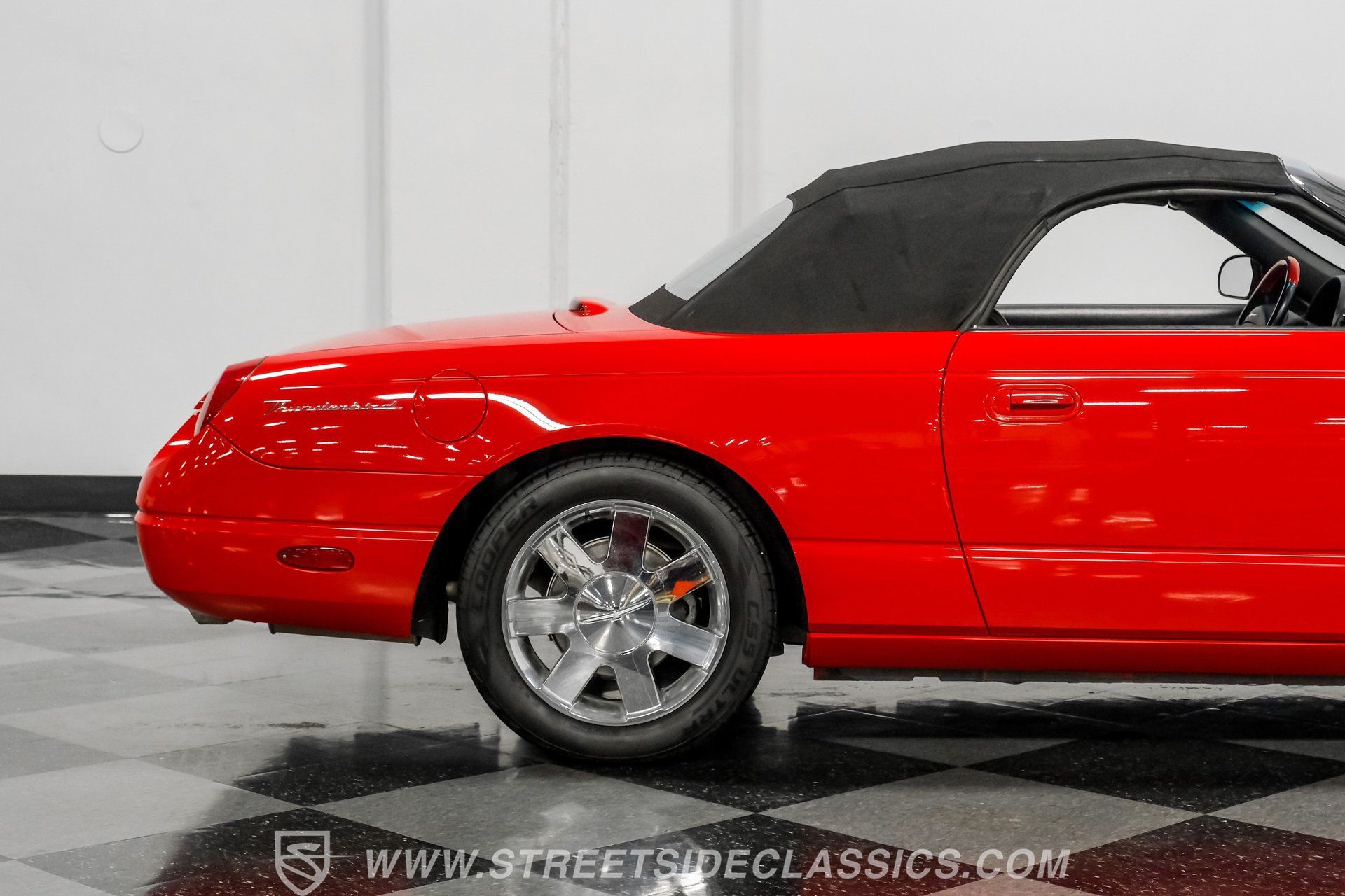 Used 2003 Ford Thunderbird RWD image 34