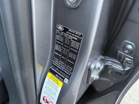 Used 2024 Land Rover Range Rover Evoque S image 35