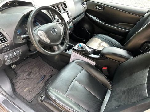 Used 2016 Nissan Leaf SL w/ Premium Package FWD image 13