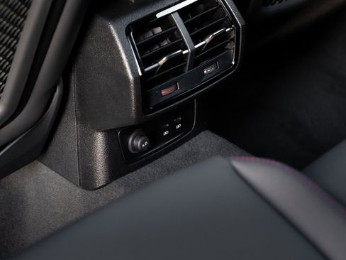 New 2025 Audi Q3 2.0T Premium Plus image 28