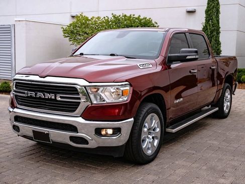 Used 2019 RAM 1500 Big Horn AWD/4WD image 3