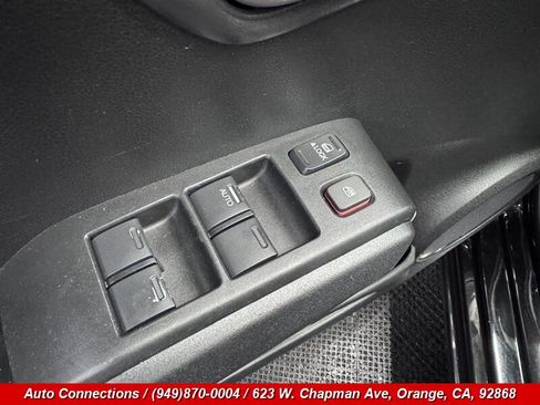 Used 2013 Honda Fit image 18
