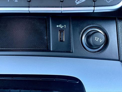 Used 2023 Audi Q5 2.0T Premium image 34